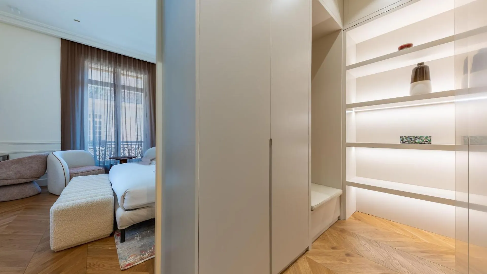 Apartman Avenue Montaigne - Champs Elysees Párizs