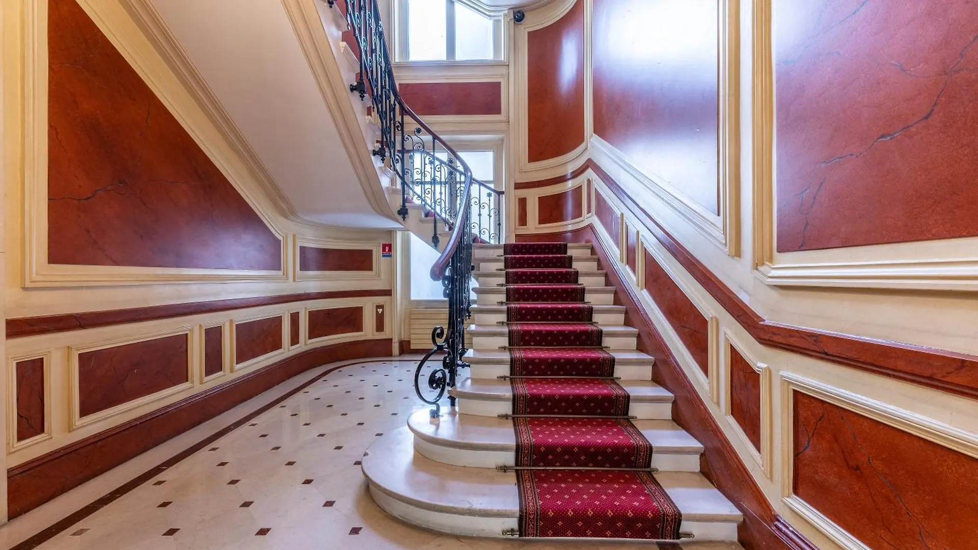 Avenue Montaigne - Champs Elysees Apartman