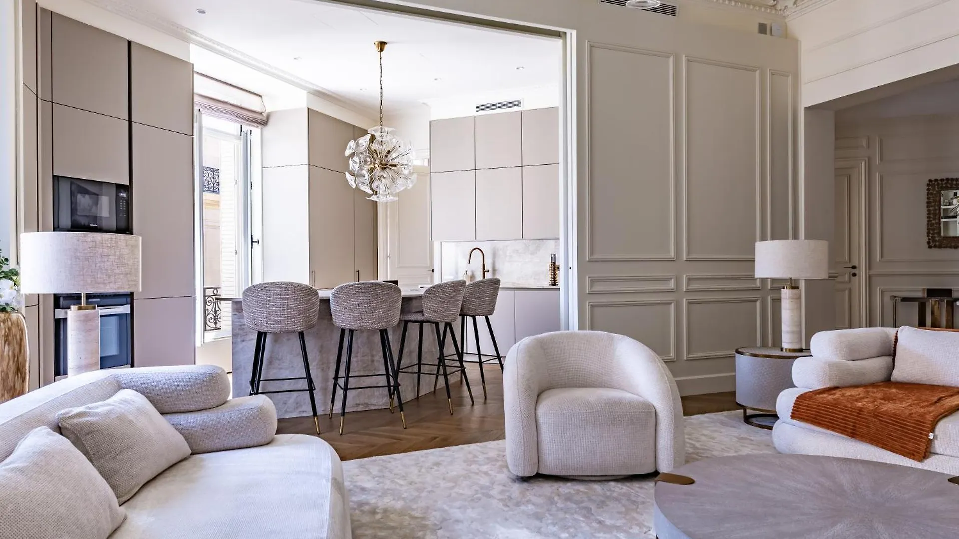 Avenue Montaigne - Champs Elysees Apartman *